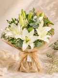 Bouquet com Lírios Brancos